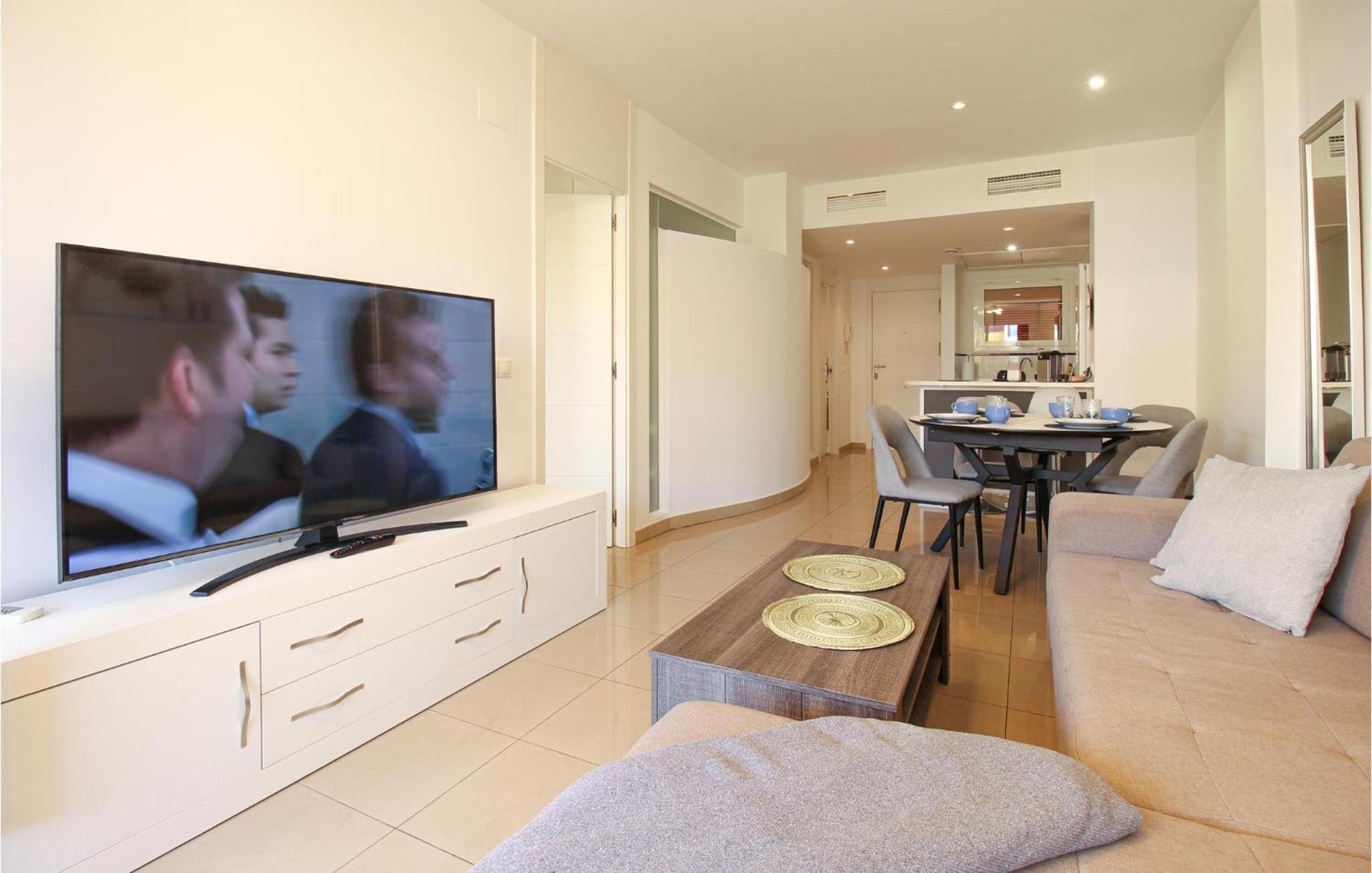 Awesome Apartment In Orihuela With Kitchen Playa Flamenca Buitenkant foto
