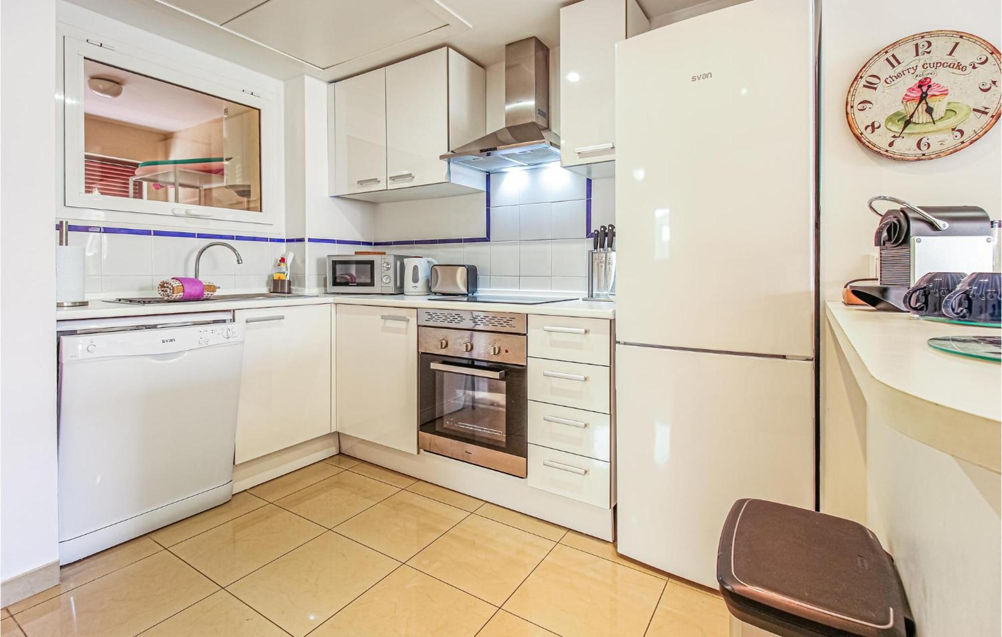 Awesome Apartment In Orihuela With Kitchen Playa Flamenca Buitenkant foto
