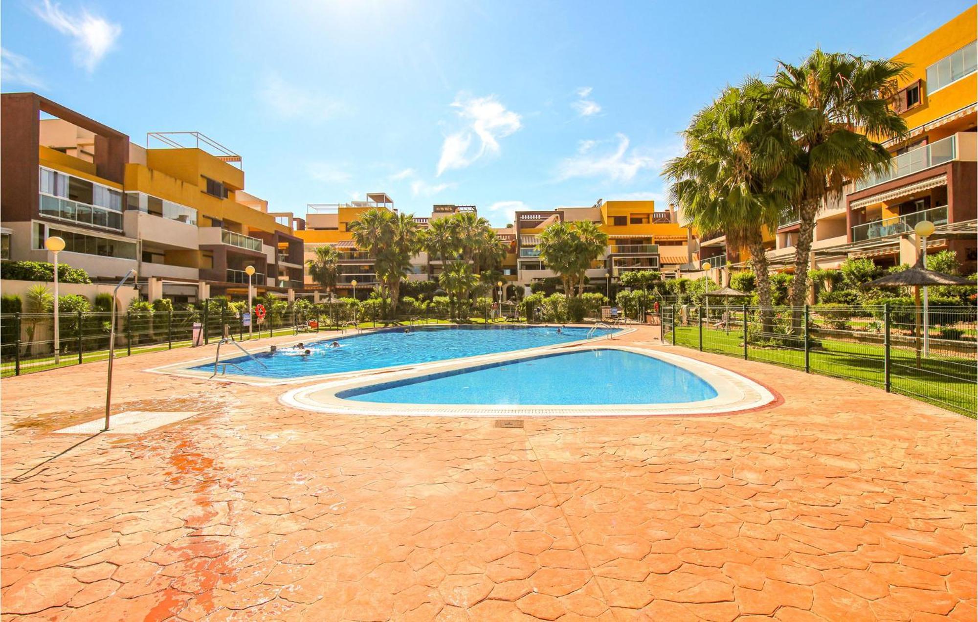 Awesome Apartment In Orihuela With Kitchen Playa Flamenca Buitenkant foto